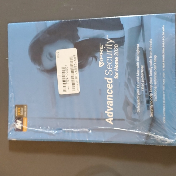 Vipre Advanced Security for Home (5 year license for up to 8 Pcs or Macs) - Picture 1 of 9